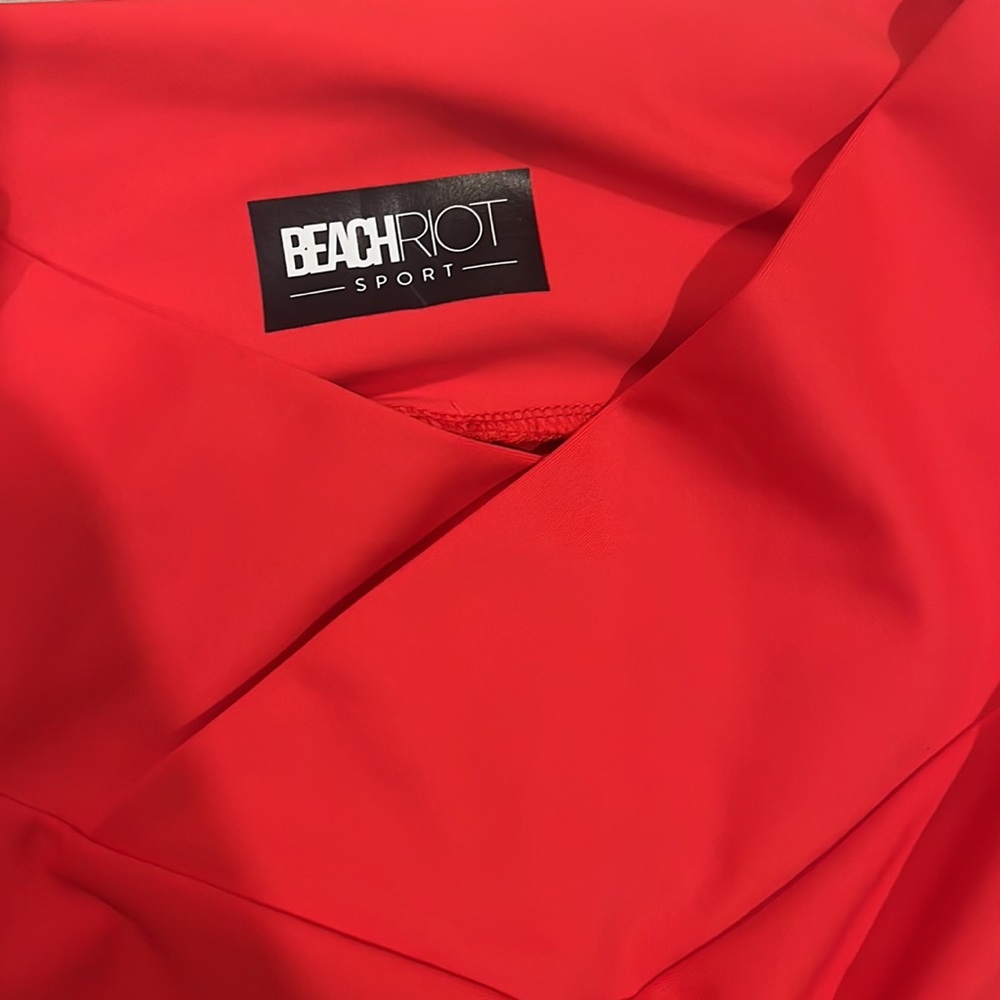 Beach Riot Valentine’s Set - Picture 4 of 10